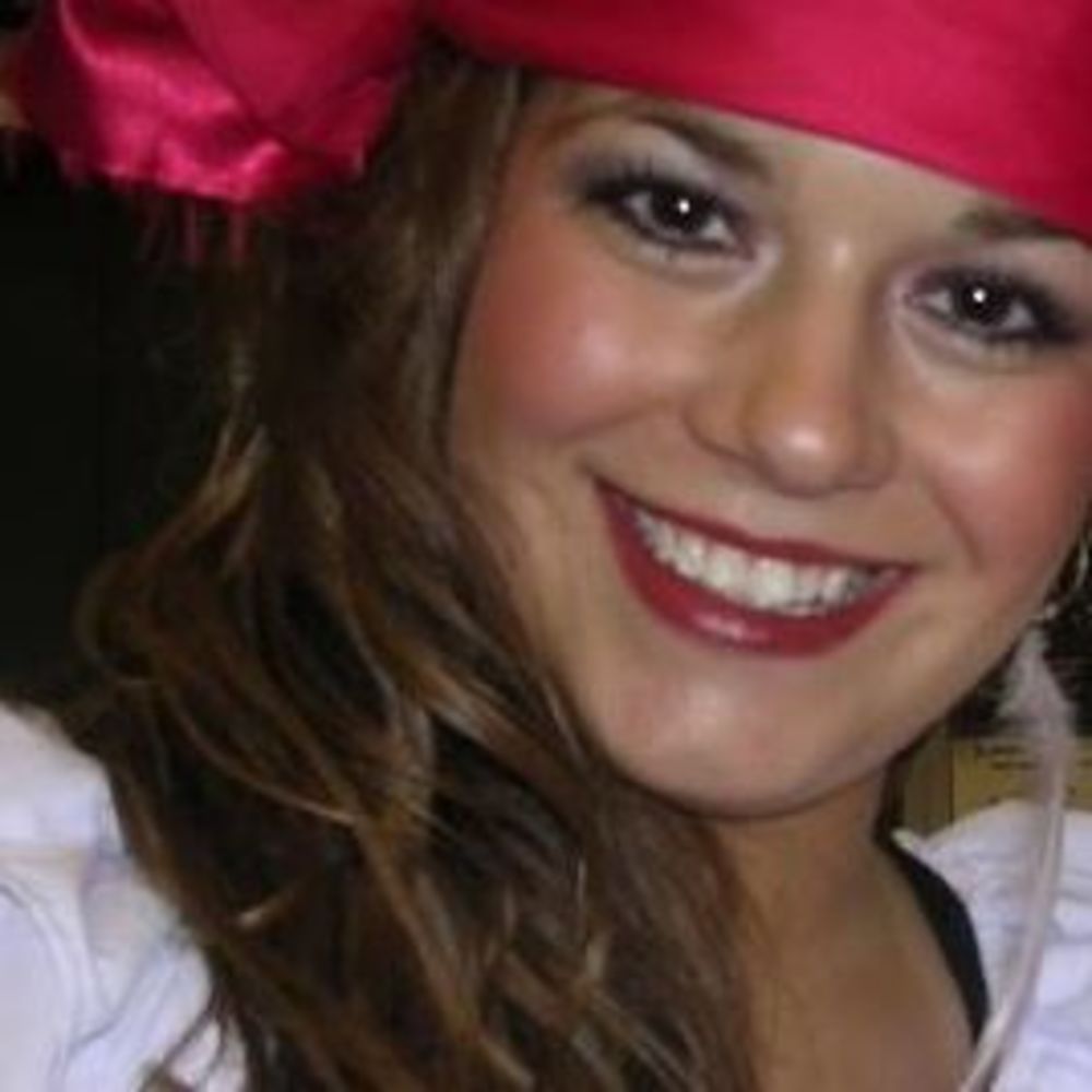 Meet your Posher, Alena